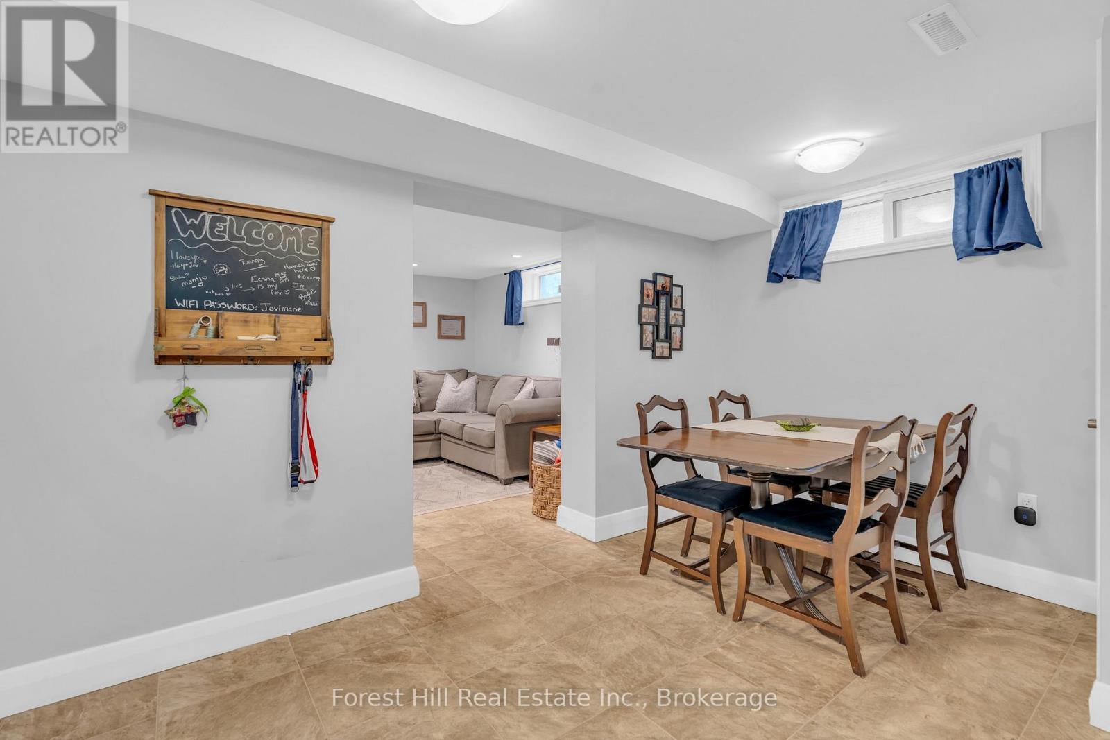 239 Clarke Street N, Woodstock (Woodstock - North), ON - Indoor Photo Showing Dining Room