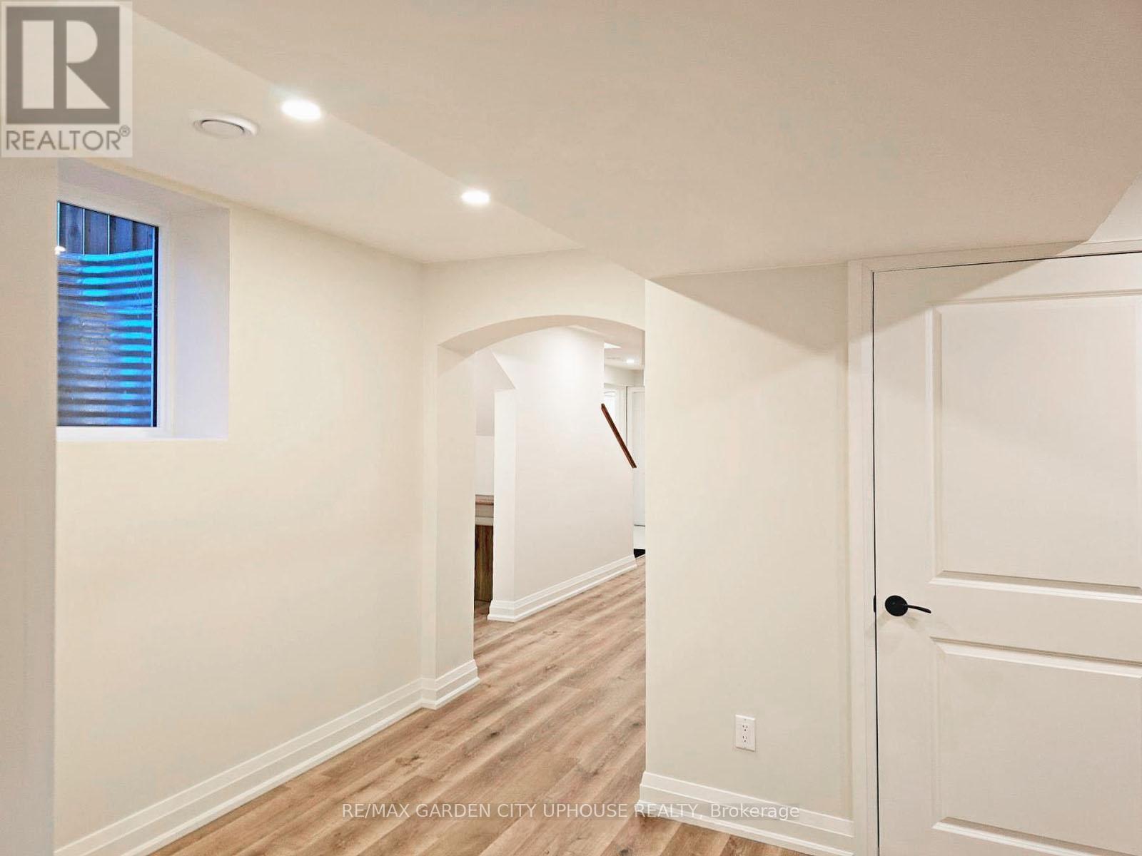 Lower - 11 Manhattan Court, St. Catharines (Haig), ON - Indoor Photo Showing Other Room