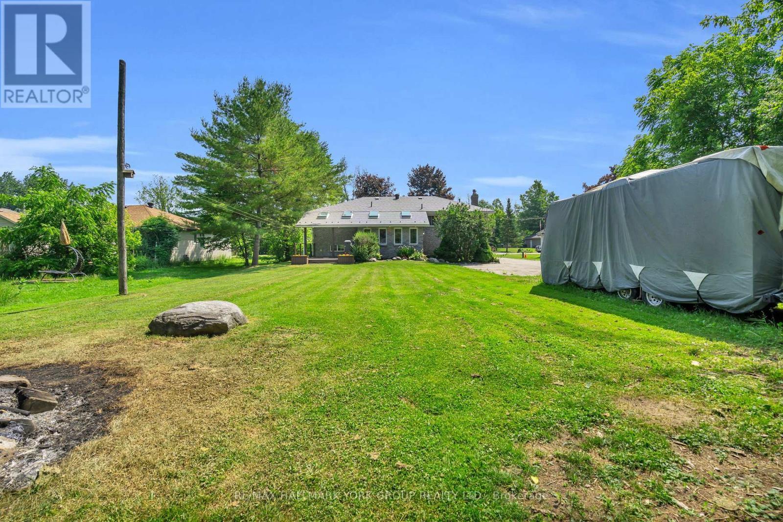 8 Rushton Road, Georgina, ON - Outdoor