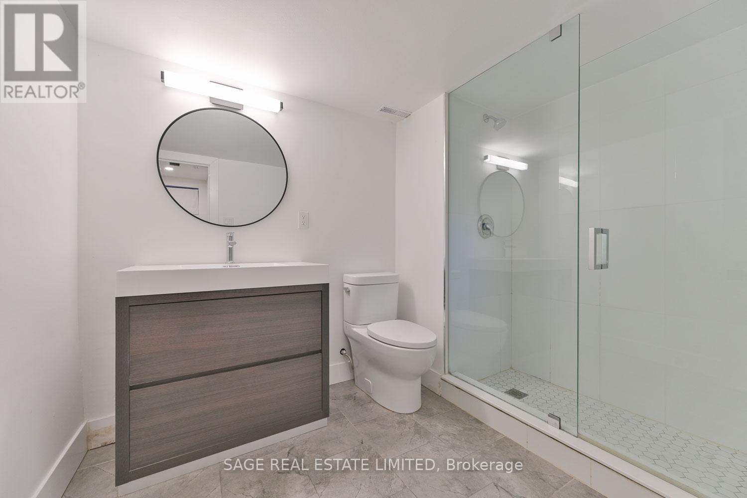 Bsmt - 25 Palmerston Avenue, Toronto, ON - Indoor Photo Showing Bathroom