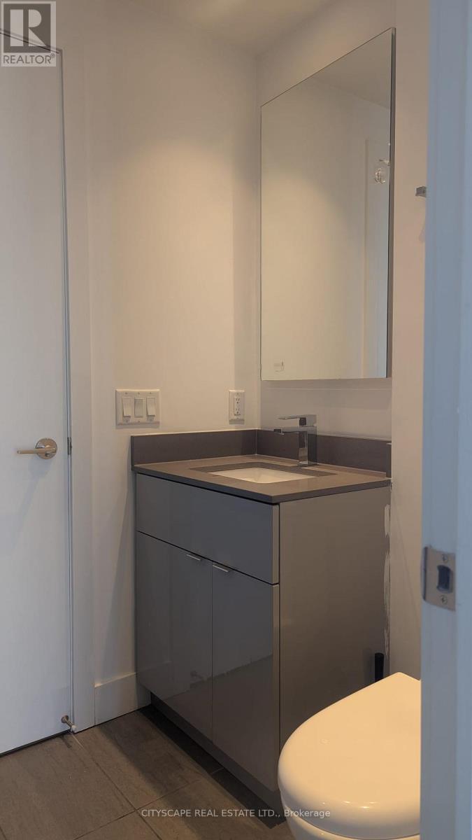 4105 - 7 Grenville Street, Toronto, ON - Indoor Photo Showing Bathroom