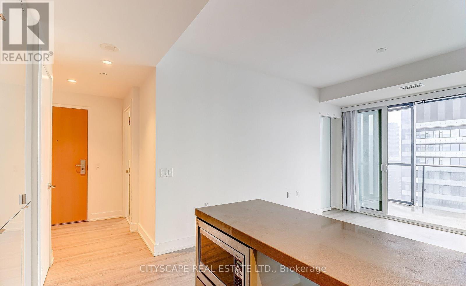 4105 - 7 Grenville Street, Toronto, ON - Indoor Photo Showing Other Room