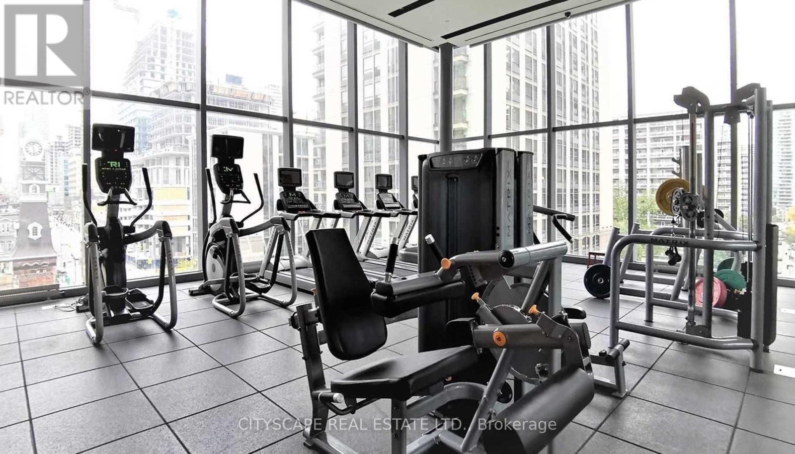 4105 - 7 Grenville Street, Toronto, ON - Indoor Photo Showing Gym Room