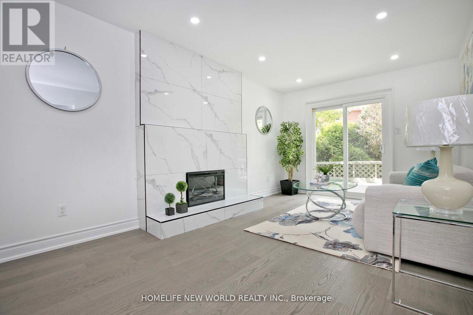 94 Weldrick Road E, Richmond Hill, ON - Indoor Photo Showing Other Room With Fireplace