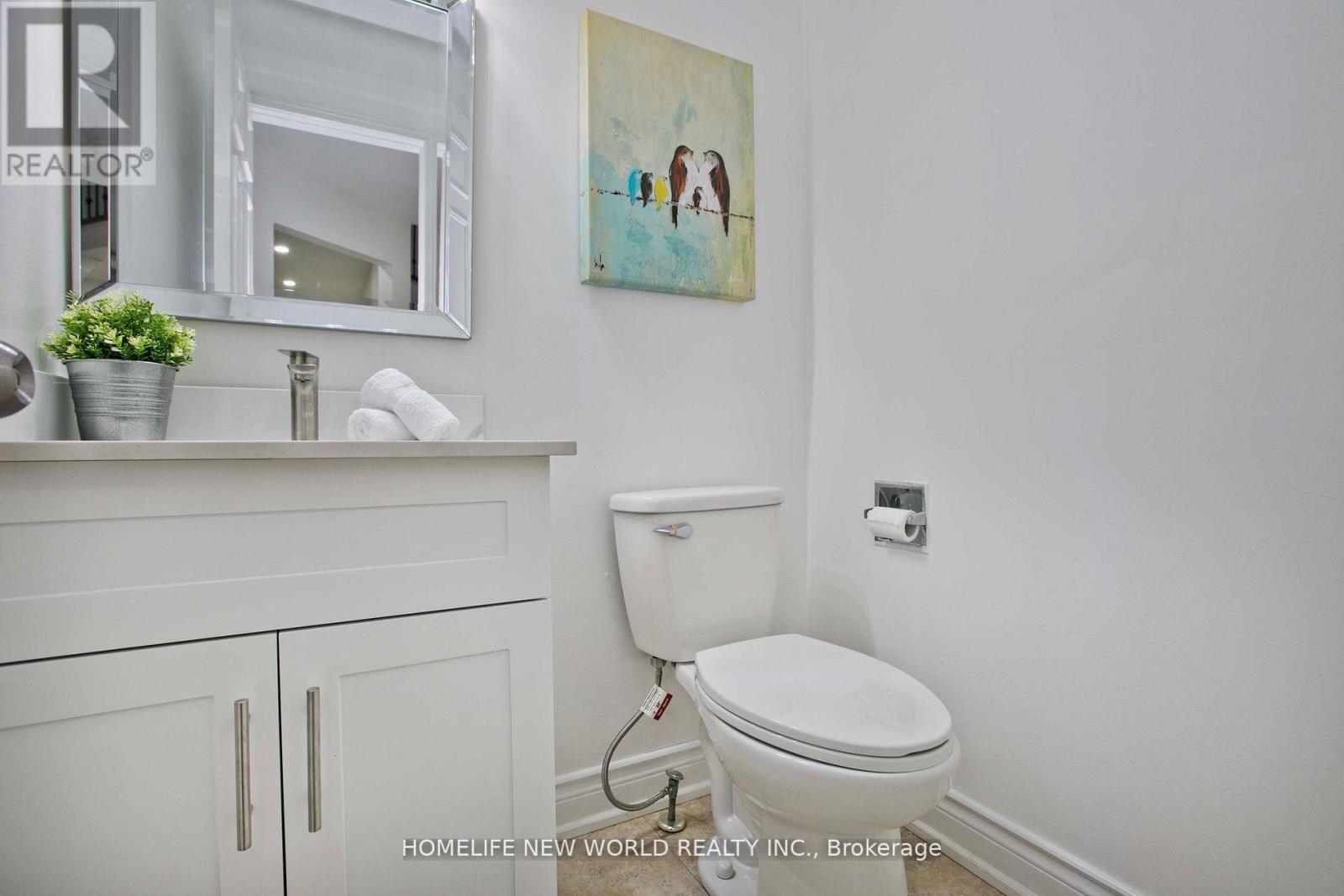 94 Weldrick Road E, Richmond Hill, ON - Indoor Photo Showing Bathroom