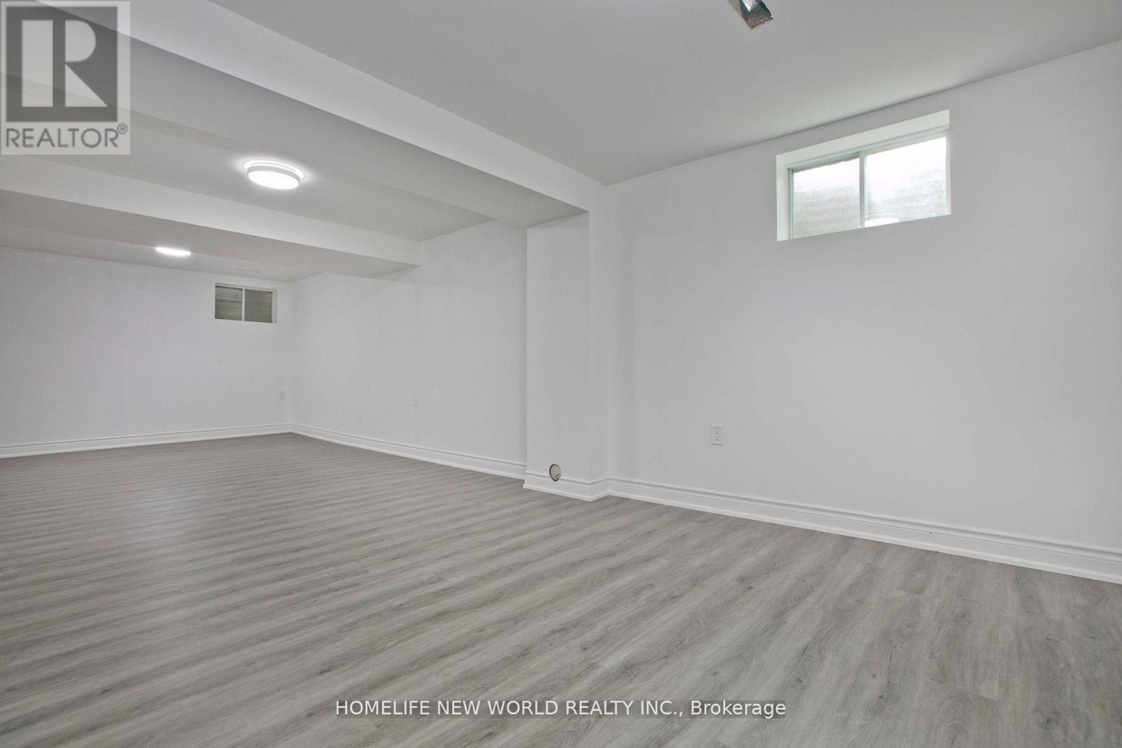 94 Weldrick Road E, Richmond Hill, ON - Indoor