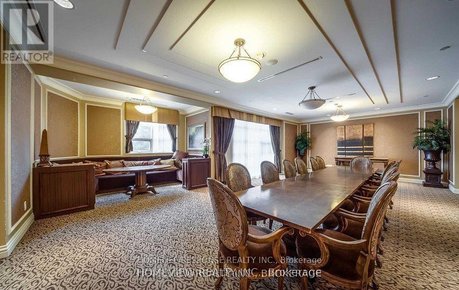 1006 - 9235 Jane Street, Vaughan, ON - Indoor