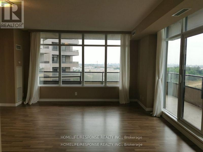 1006 - 9235 Jane Street, Vaughan, ON - Indoor Photo Showing Other Room