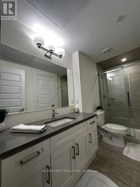 412 - 2 Adam Sellers Street, Markham, ON - Indoor Photo Showing Bathroom
