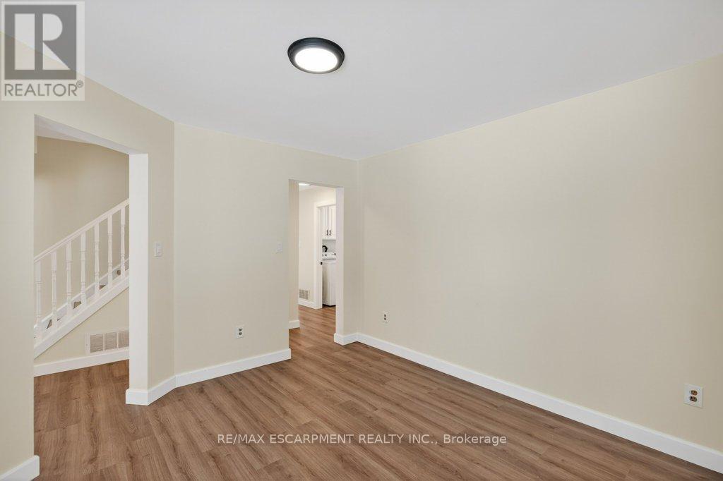 7460 5Th Line, Essa, ON - Indoor Photo Showing Other Room