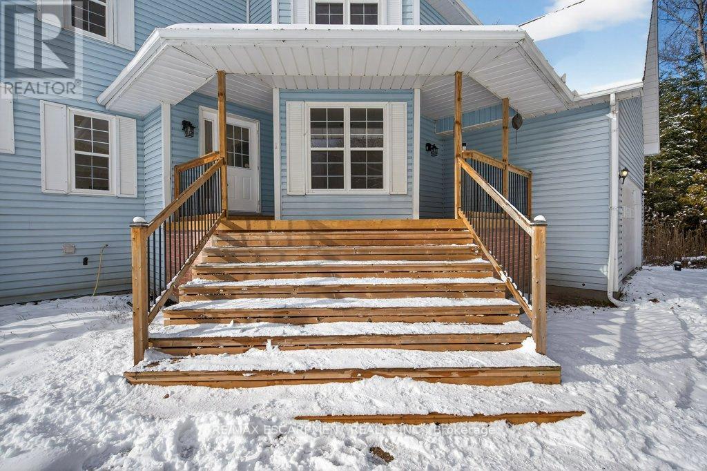 7460 5Th Line, Essa, ON - Outdoor With Exterior