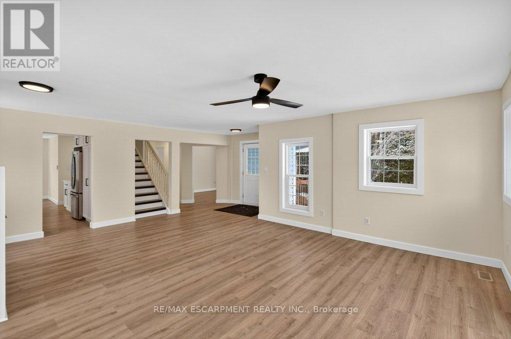 7460 5Th Line, Essa, ON - Indoor Photo Showing Other Room