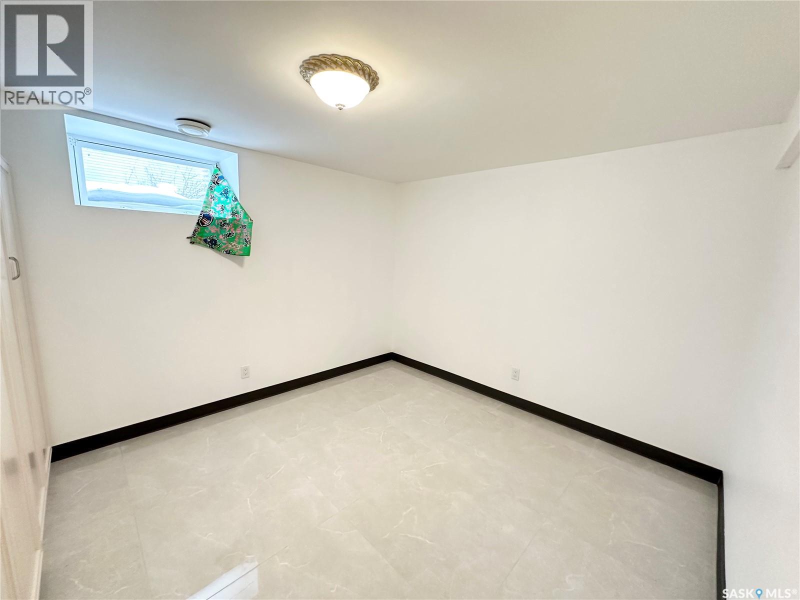 405 2Nd Street, Dundurn, SK