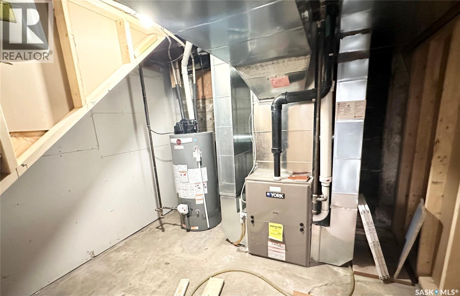 405 2Nd Street, Dundurn, SK