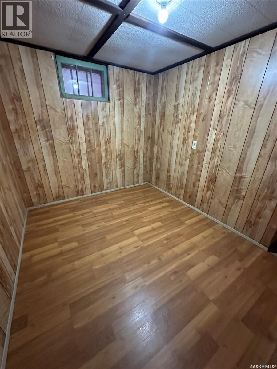 404 Railway Avenue W, Blaine Lake, SK - Indoor Photo Showing Other Room