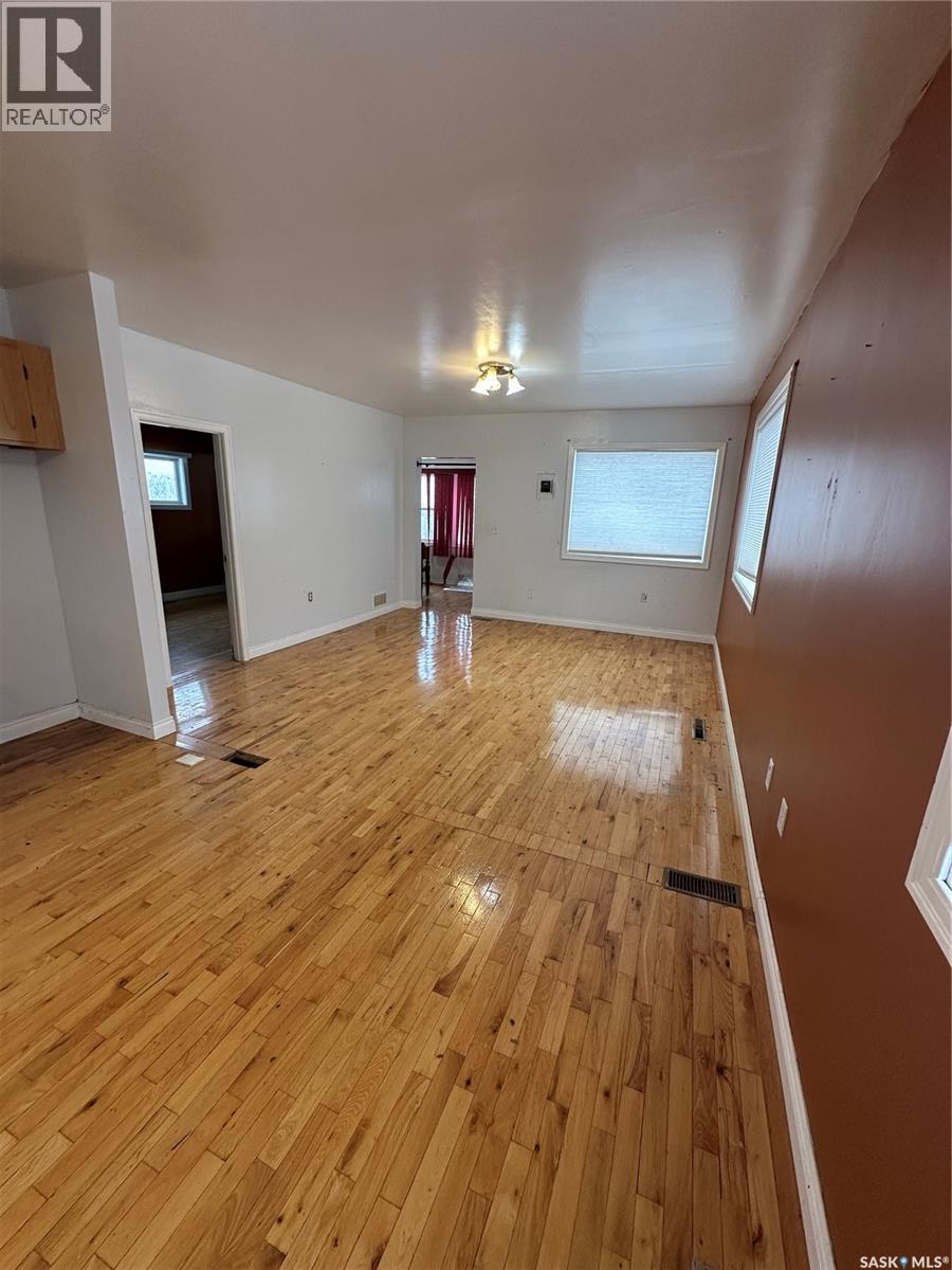 404 Railway Avenue W, Blaine Lake, SK - Indoor Photo Showing Other Room