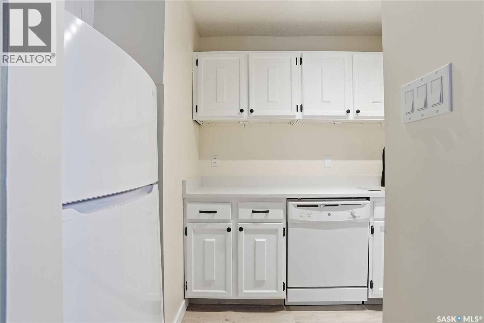 201 423 4Th Avenue N, Saskatoon, SK -