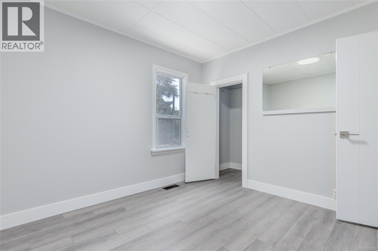 3500 Hammond Bay Rd, Nanaimo, BC - Indoor Photo Showing Other Room