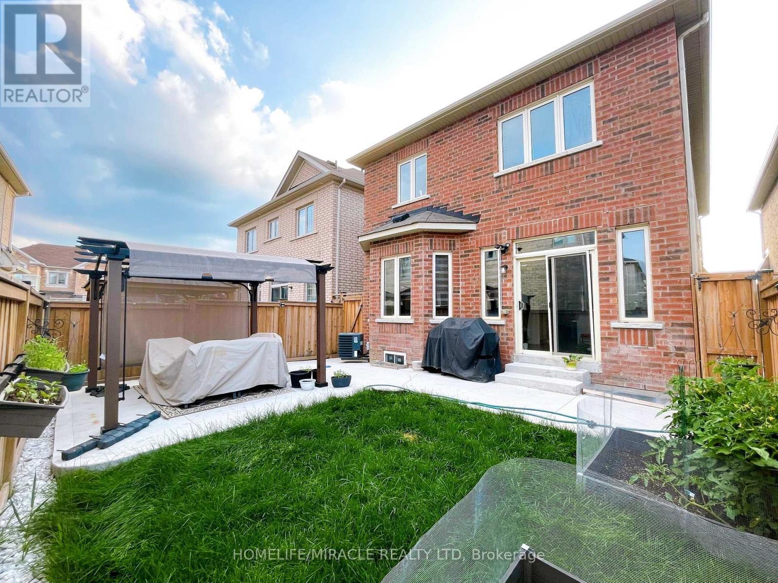277 Remembrance Road, Brampton, ON - Outdoor With Exterior