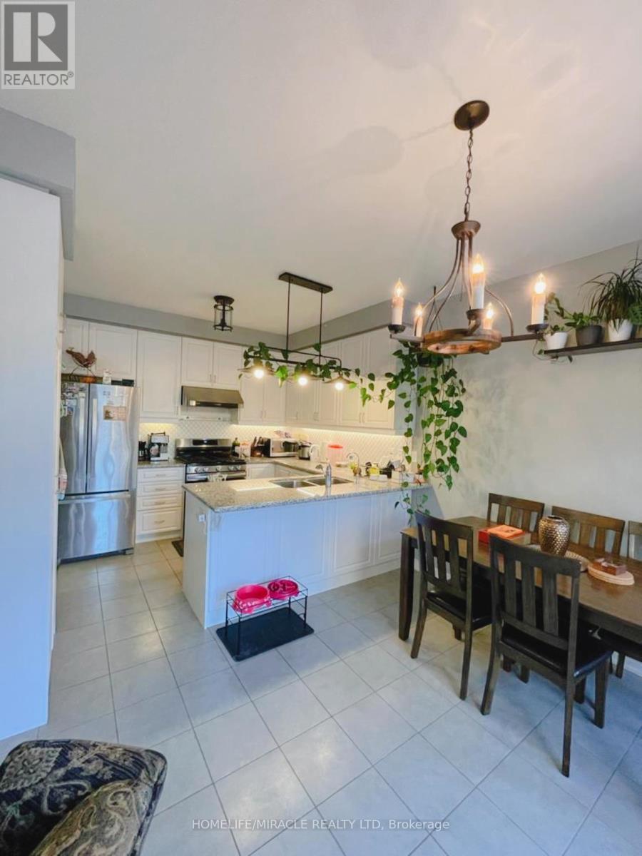 277 Remembrance Road, Brampton, ON - Indoor Photo Showing Dining Room