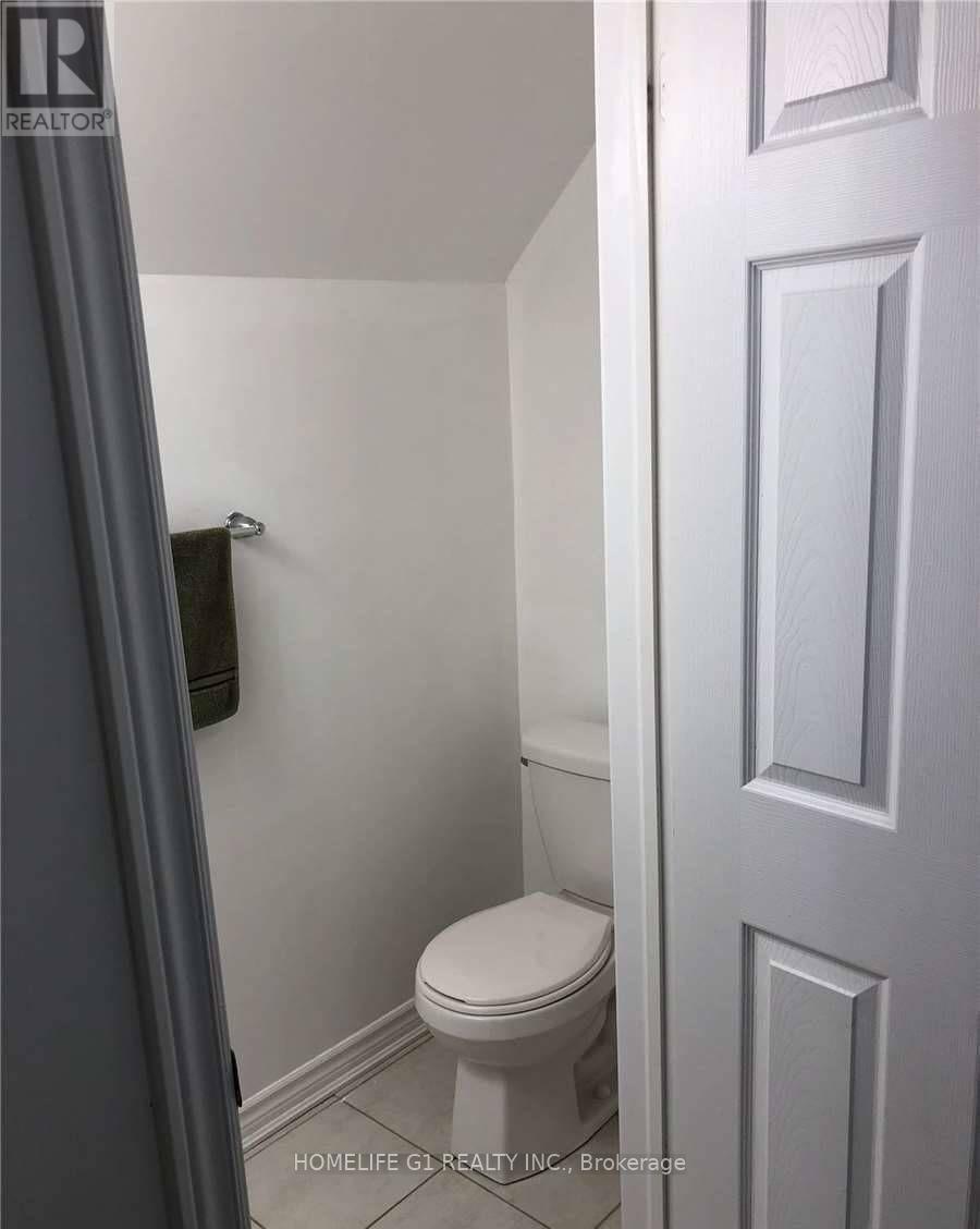 91 - 200 Veterans Drive, Brampton, ON - Indoor Photo Showing Bathroom