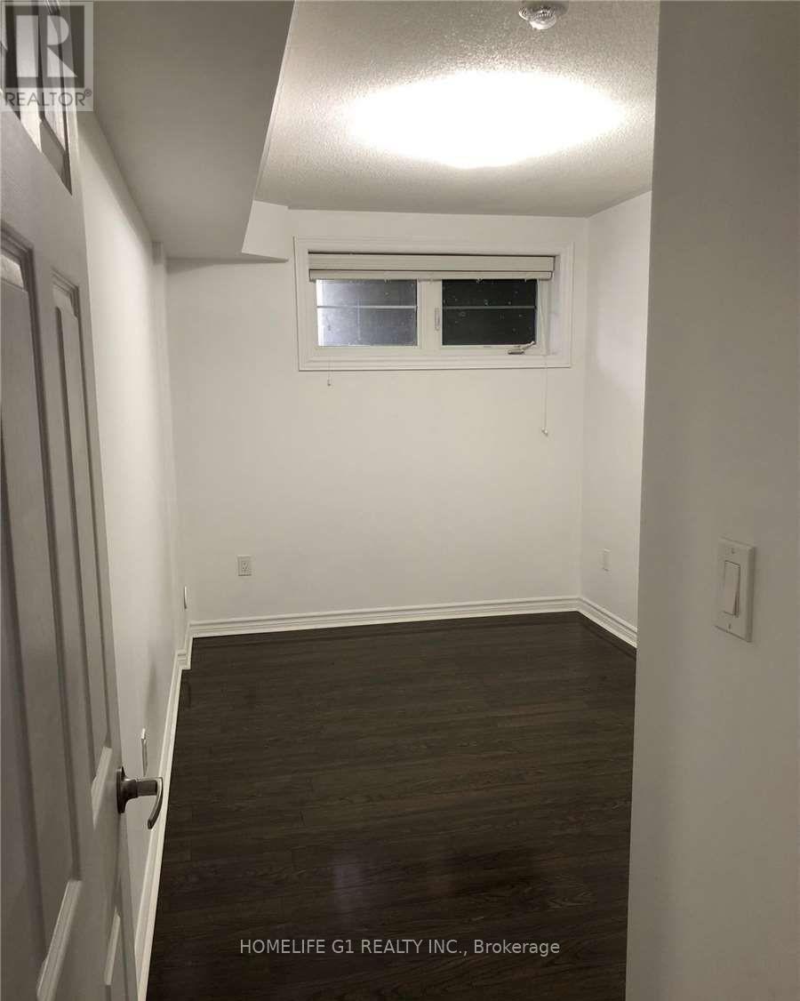 91 - 200 Veterans Drive, Brampton, ON - Indoor Photo Showing Other Room