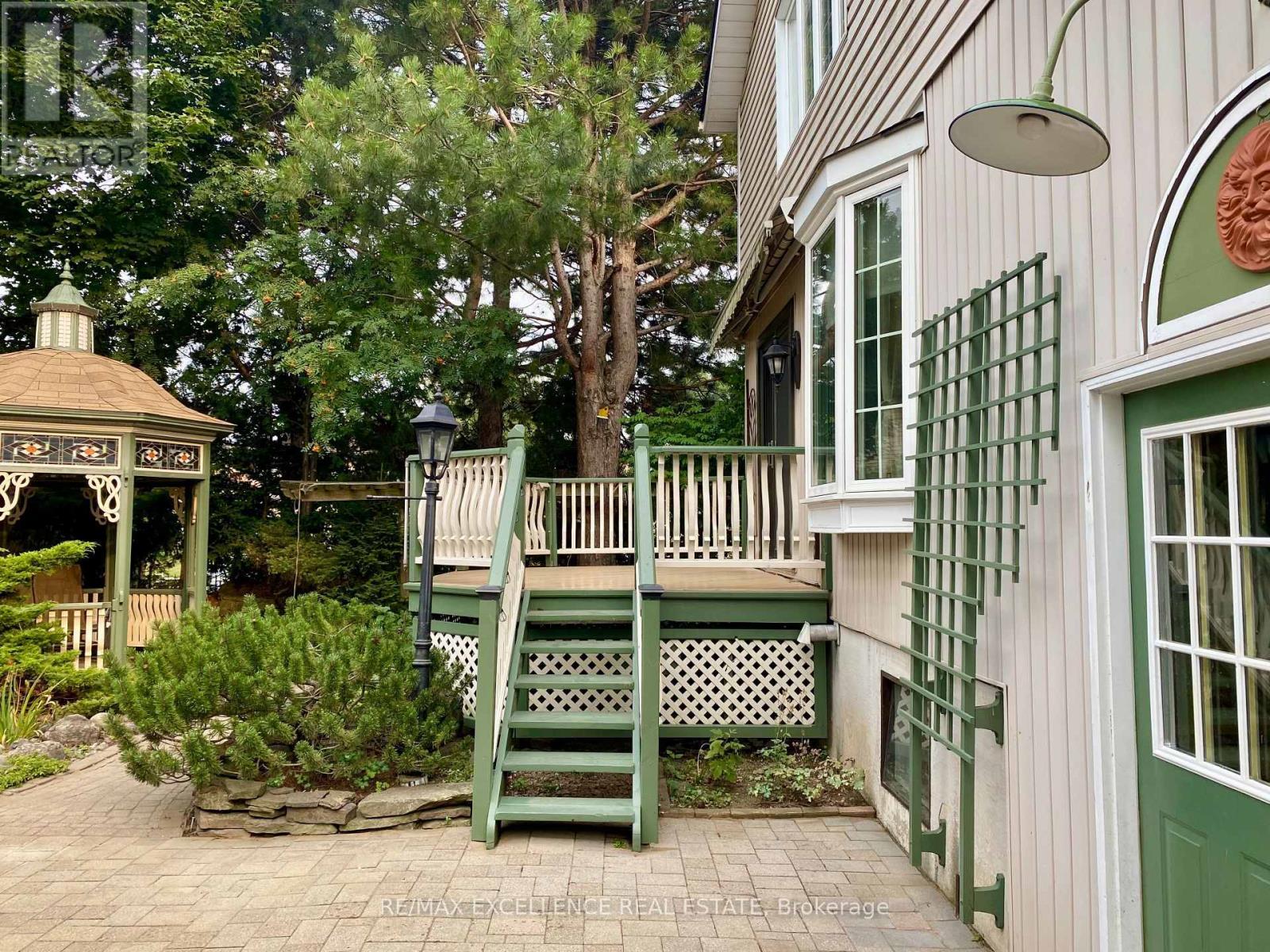 485 Gowland Crescent, Milton, ON - Outdoor