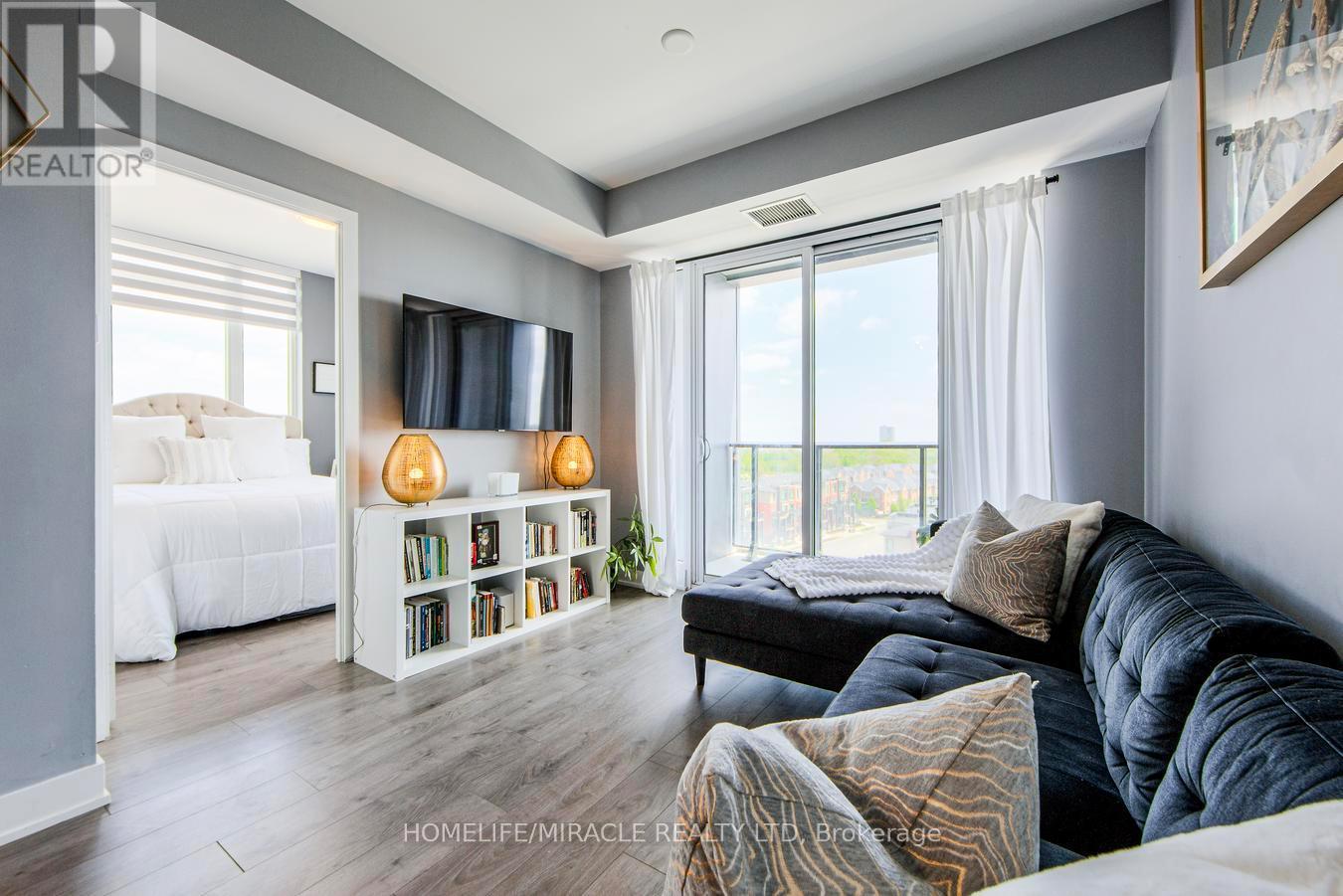 703 - 180 Veterans Drive, Brampton, ON - Indoor