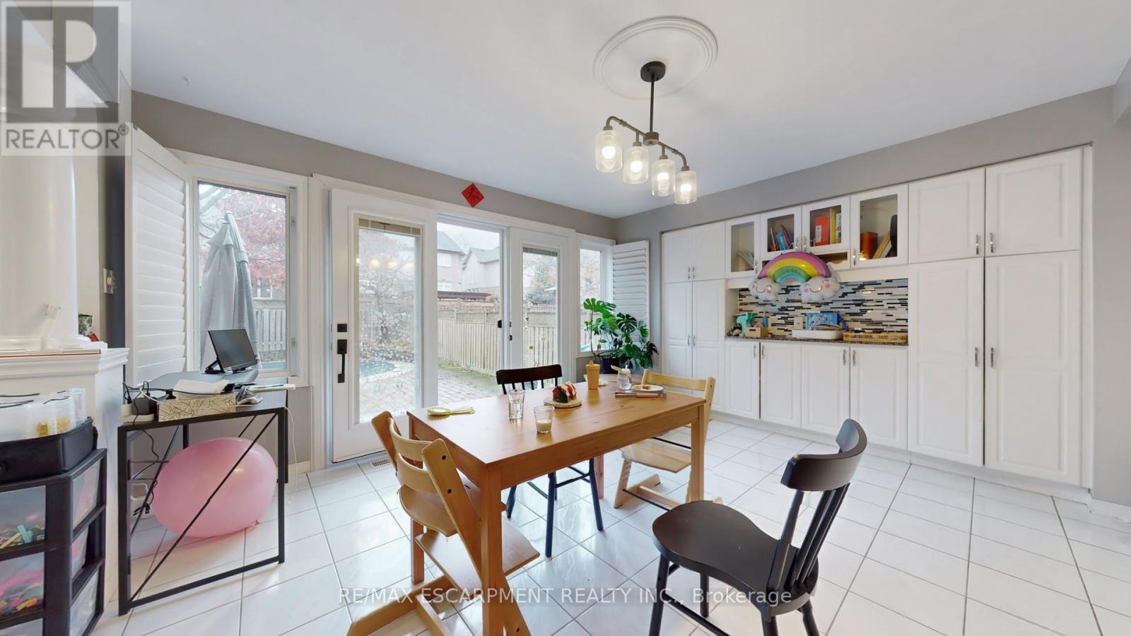 Upper - 219 Kitty Murray Lane, Hamilton, ON - Indoor Photo Showing Dining Room