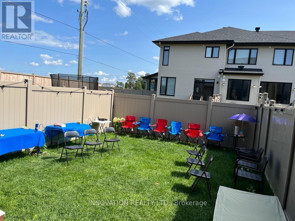 902 Chipping Circle, Ottawa, ON - Outdoor