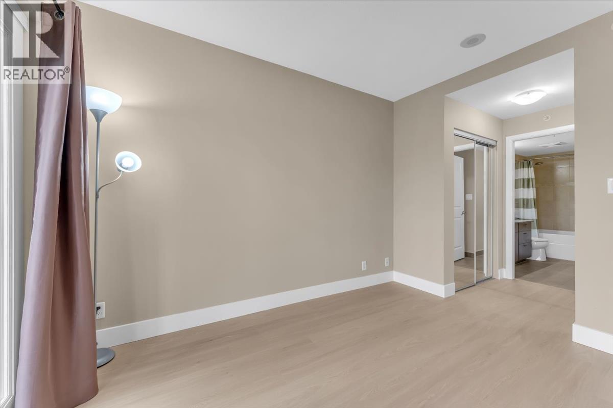 2007 892 Carnarvon Street, New Westminster, BC - Indoor Photo Showing Other Room