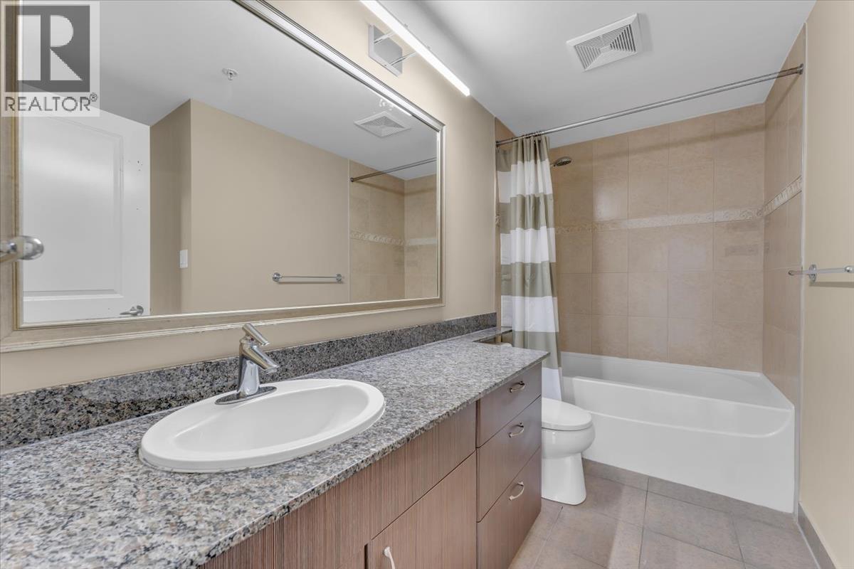 2007 892 Carnarvon Street, New Westminster, BC - Indoor Photo Showing Bathroom