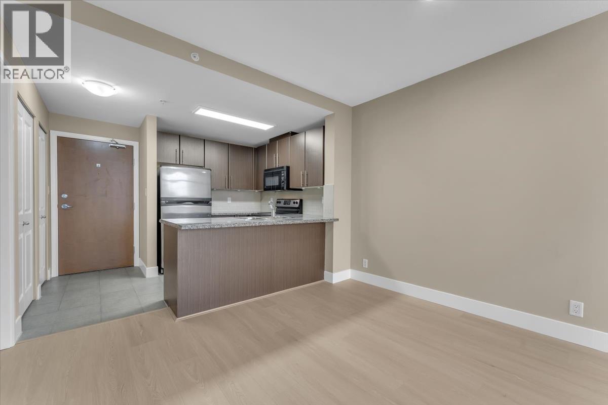 2007 892 Carnarvon Street, New Westminster, BC - Indoor Photo Showing Kitchen
