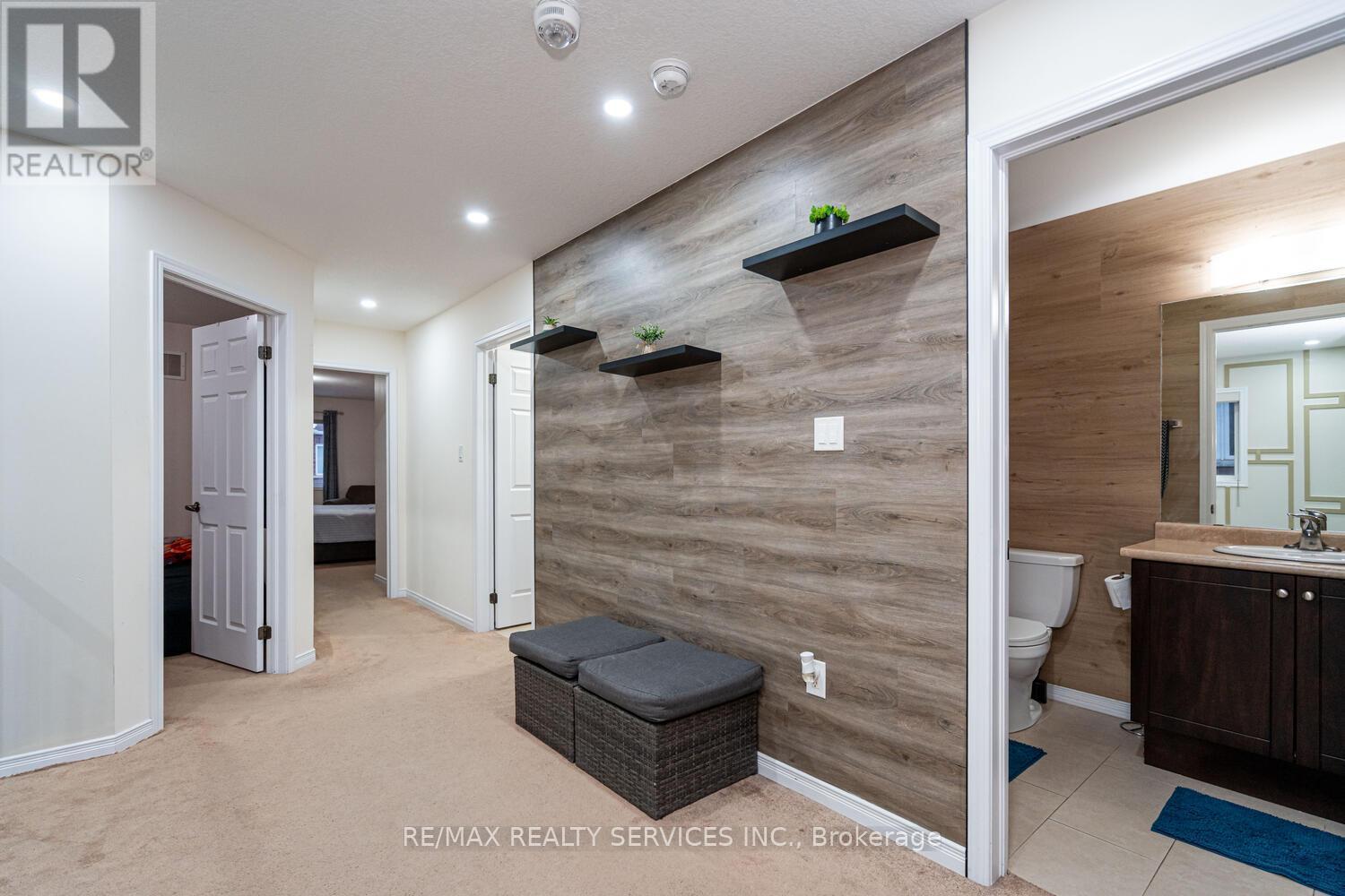 11 Hoover Road, Brampton, ON - Indoor Photo Showing Other Room