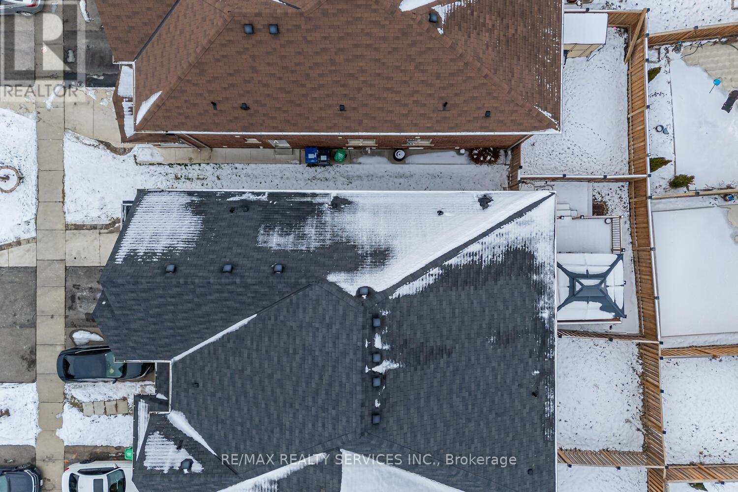 11 Hoover Road, Brampton, ON - Outdoor