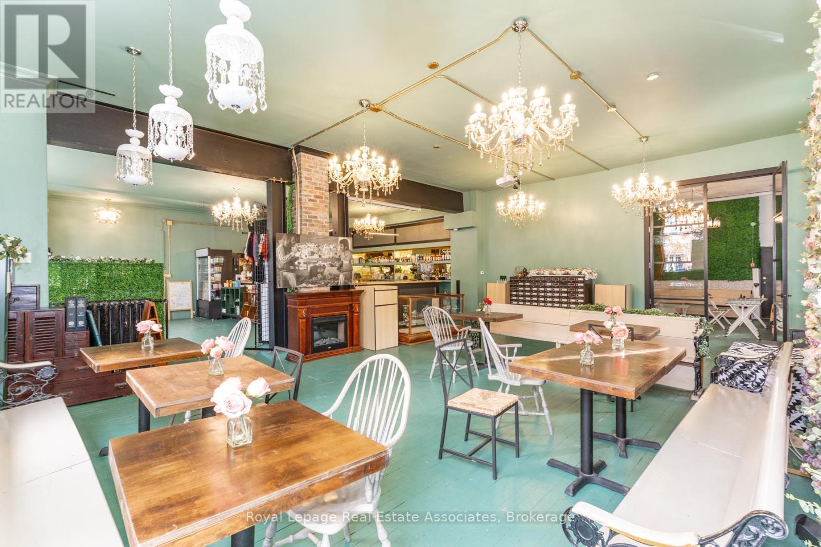 Main Level - 1267 Queen Street W, Toronto, ON