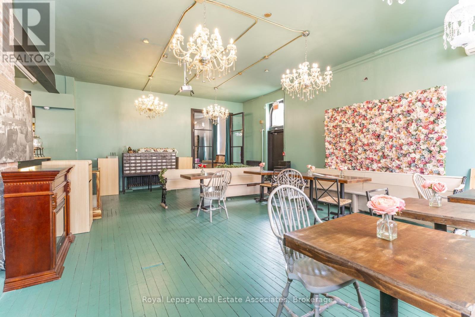 Main Level - 1267 Queen Street W, Toronto, ON