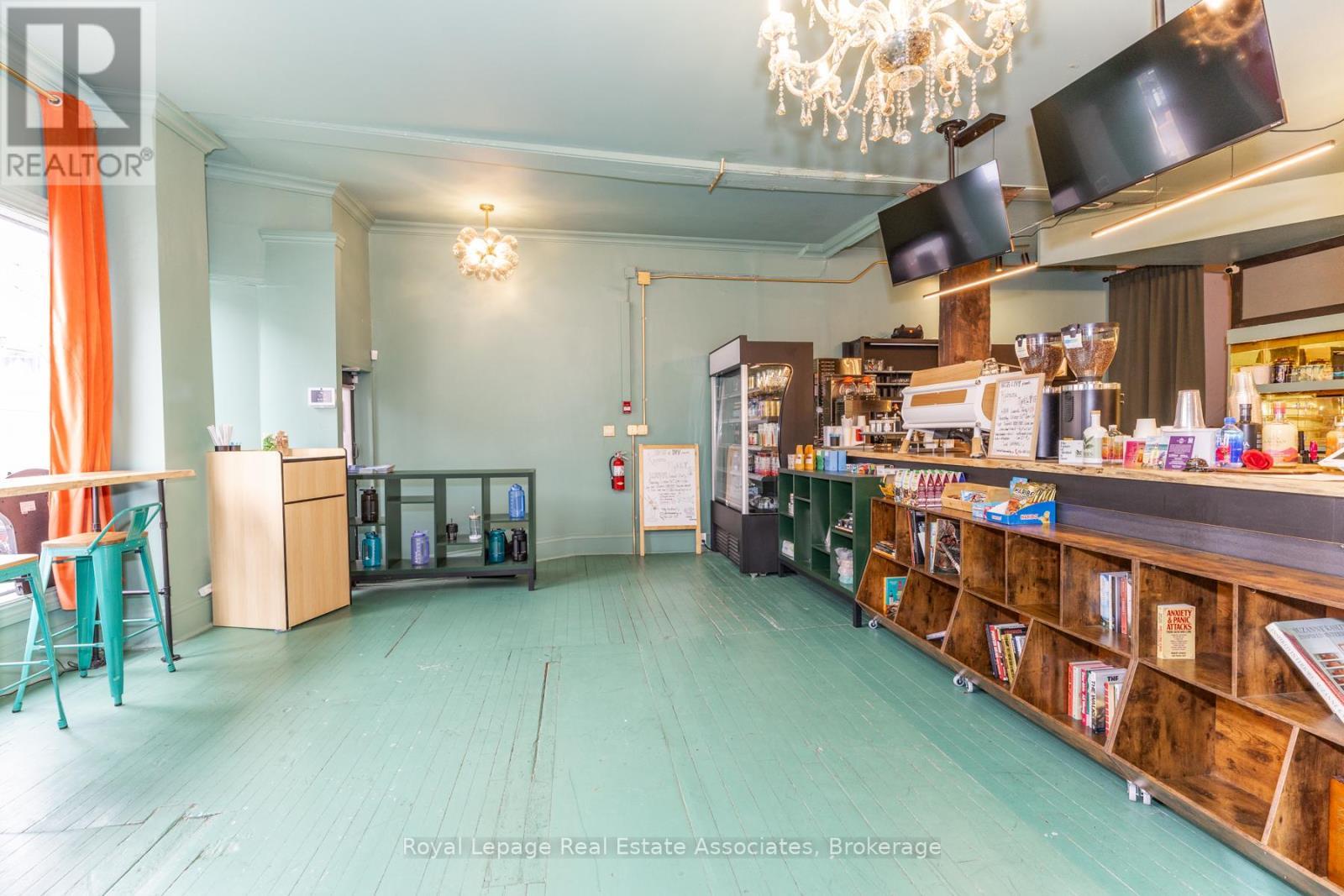 Main Level - 1267 Queen Street W, Toronto, ON