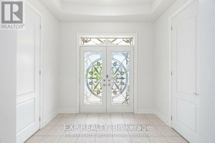 Main - 448 Dougall Avenue, Caledon, ON - Indoor Photo Showing Other Room