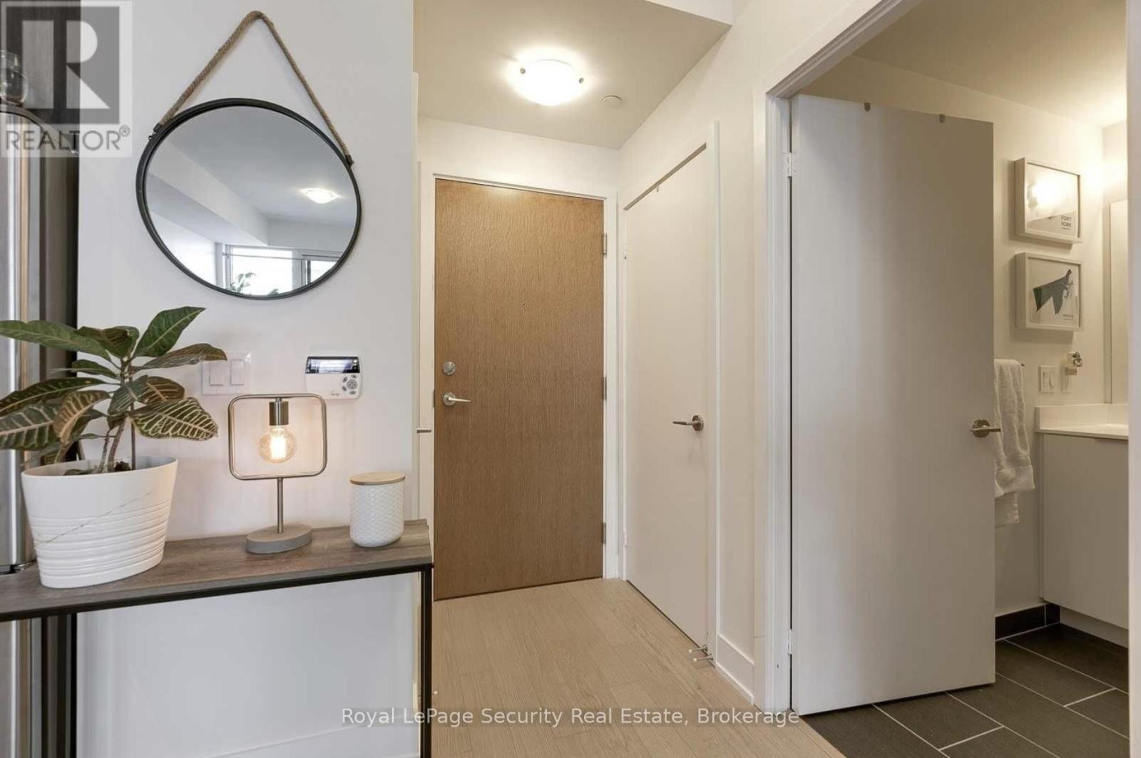 1915 - 30 Shore Breeze Drive, Toronto, ON - Indoor