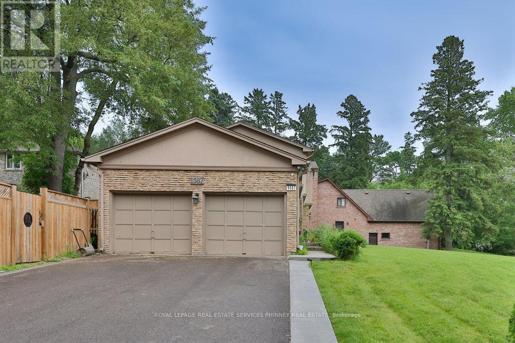 386 Pinetree Way, Mississauga, ON - Outdoor