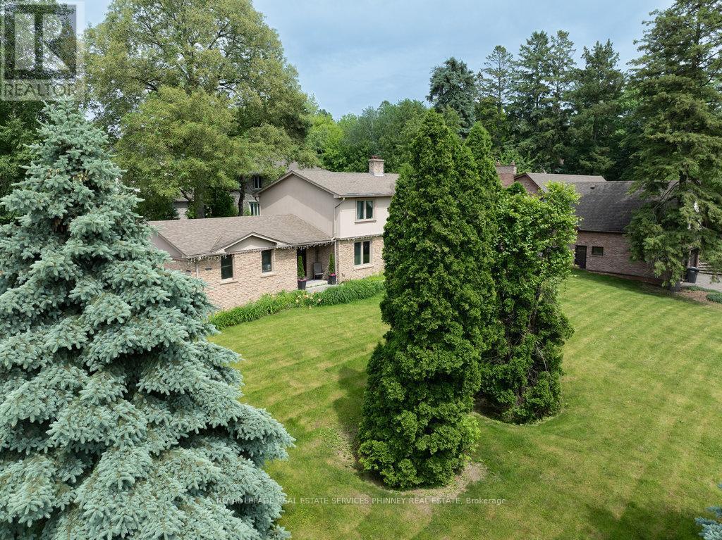 386 Pinetree Way, Mississauga, ON - Outdoor