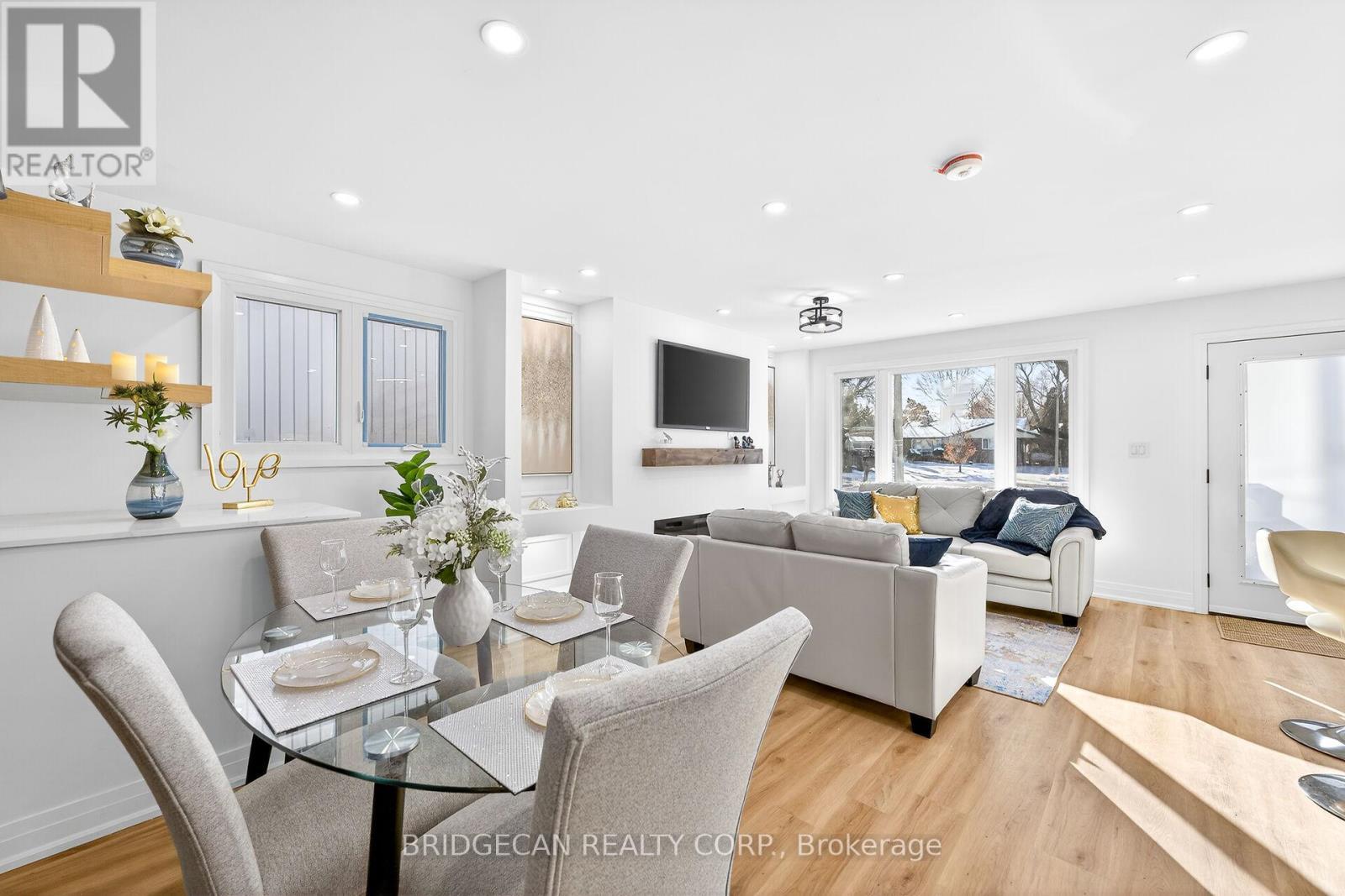 40 Westaway Place, Hamilton, ON - Indoor