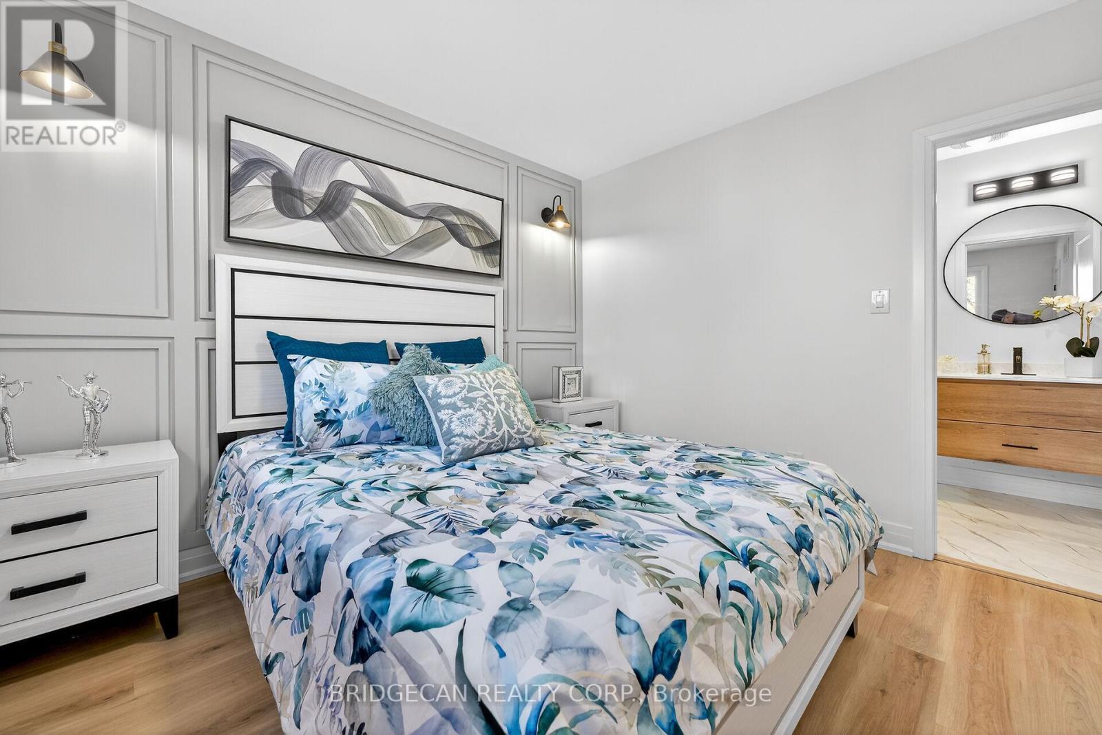 40 Westaway Place, Hamilton, ON - Indoor Photo Showing Bedroom