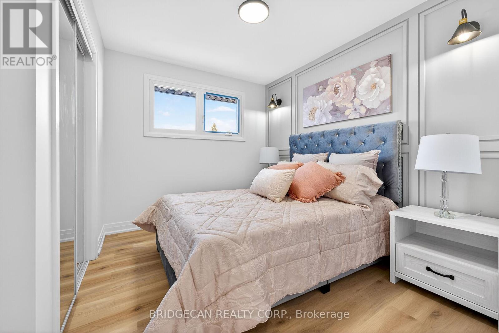 40 Westaway Place, Hamilton, ON - Indoor Photo Showing Bedroom