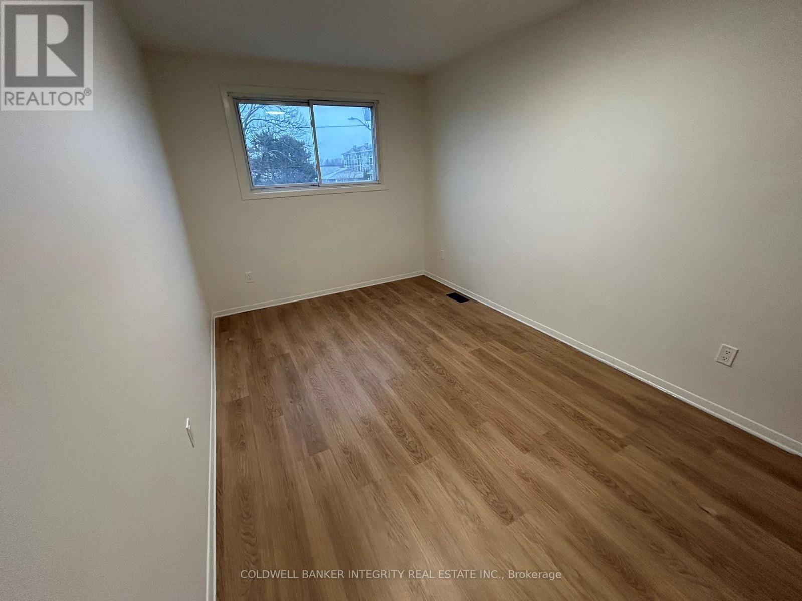 3 - 108 Scott Street, St. Catharines, ON - Indoor Photo Showing Other Room