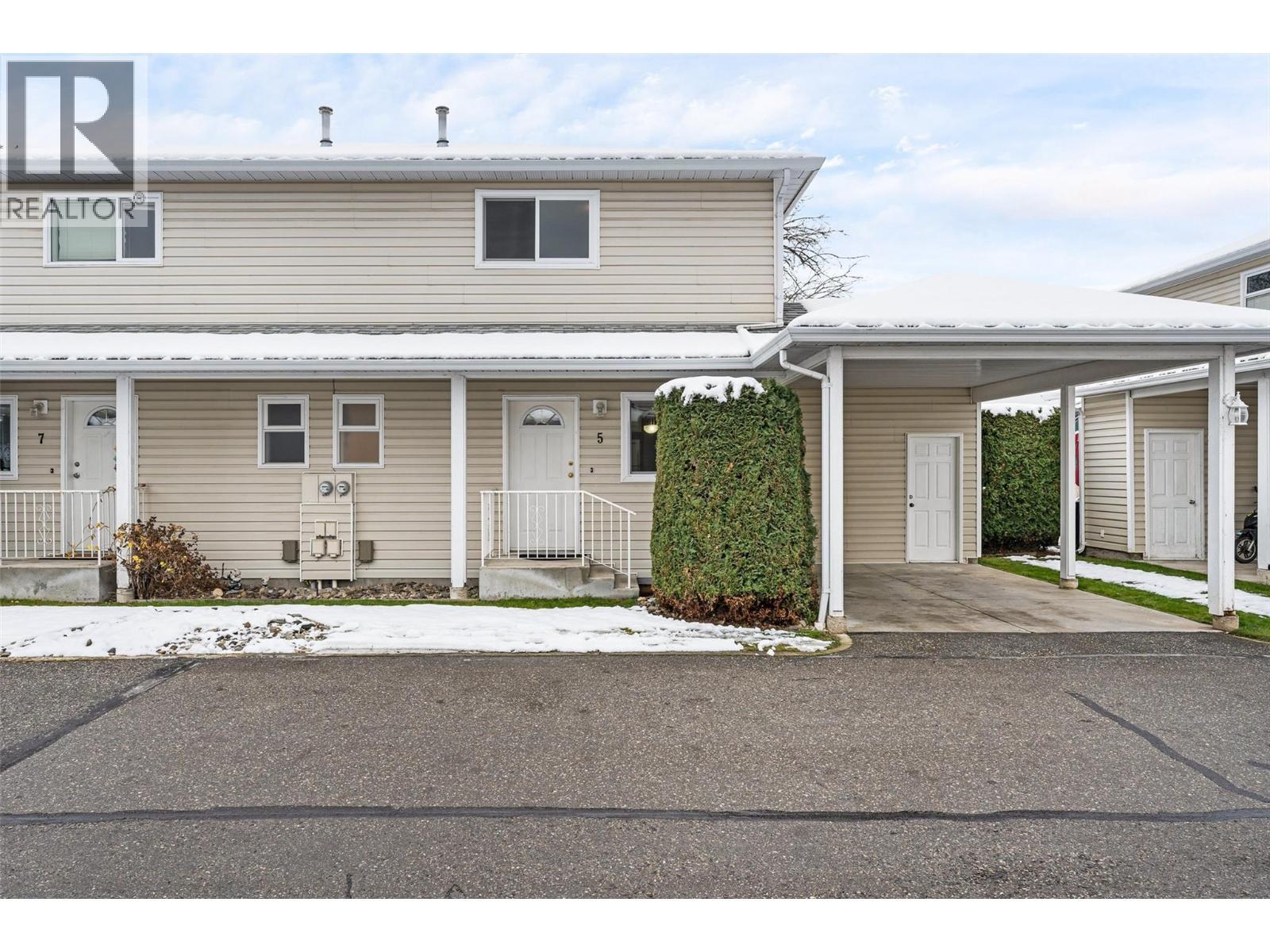 600 10 Street Sw Unit# 5, Salmon Arm, BC - Outdoor With Deck Patio Veranda