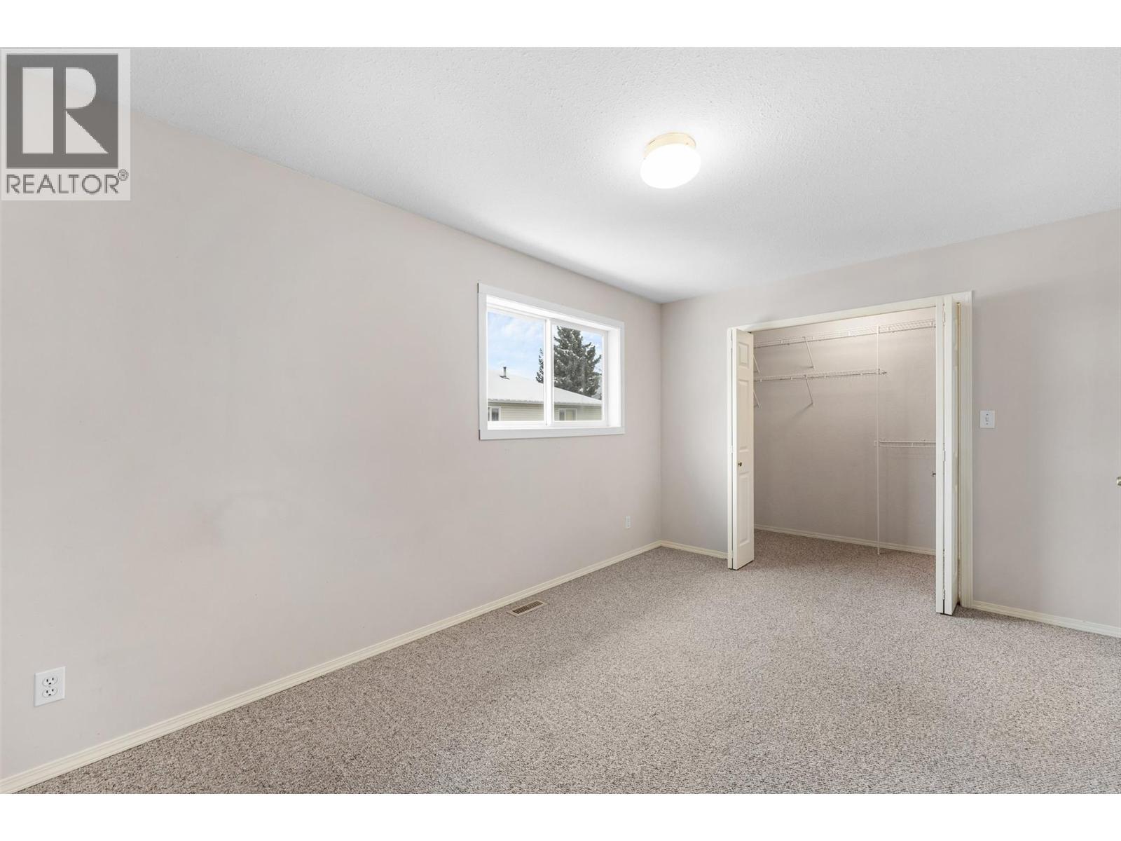 600 10 Street Sw Unit# 5, Salmon Arm, BC - Indoor Photo Showing Other Room