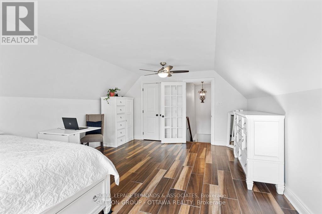 1448 Woito Station Road, Laurentian Valley, ON