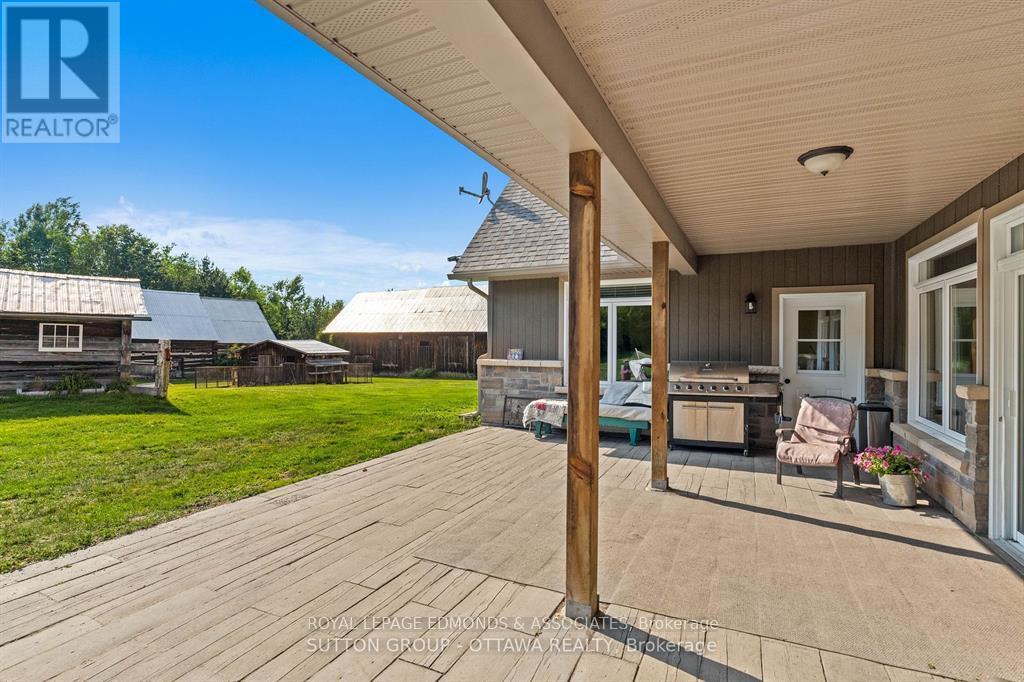 1448 Woito Station Road, Laurentian Valley, ON